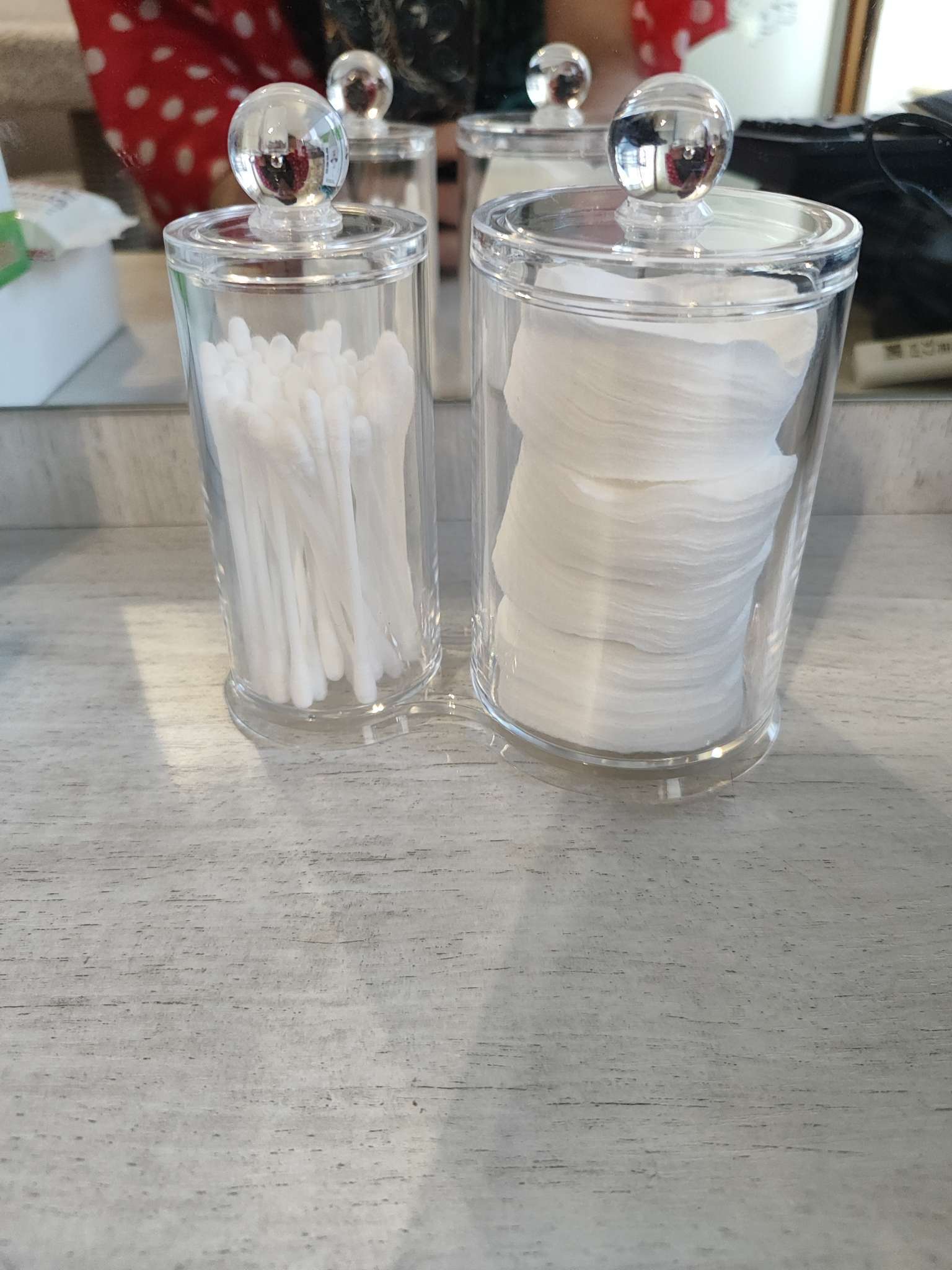 Фотография покупателя товара Органайзер для ватных палочек и дисков, с крышкой, 2 секции, 12.5×7.3×13.5 см, прозрачный - Фото 1