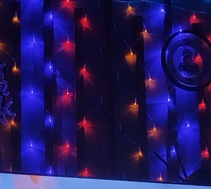 Фотография покупателя товара Гирлянда «Сеть» 1.6×1.6 м, IP20, прозрачная нить, 144 LED, 8 режимов, 220 В, свечение мульти, - Фото 60