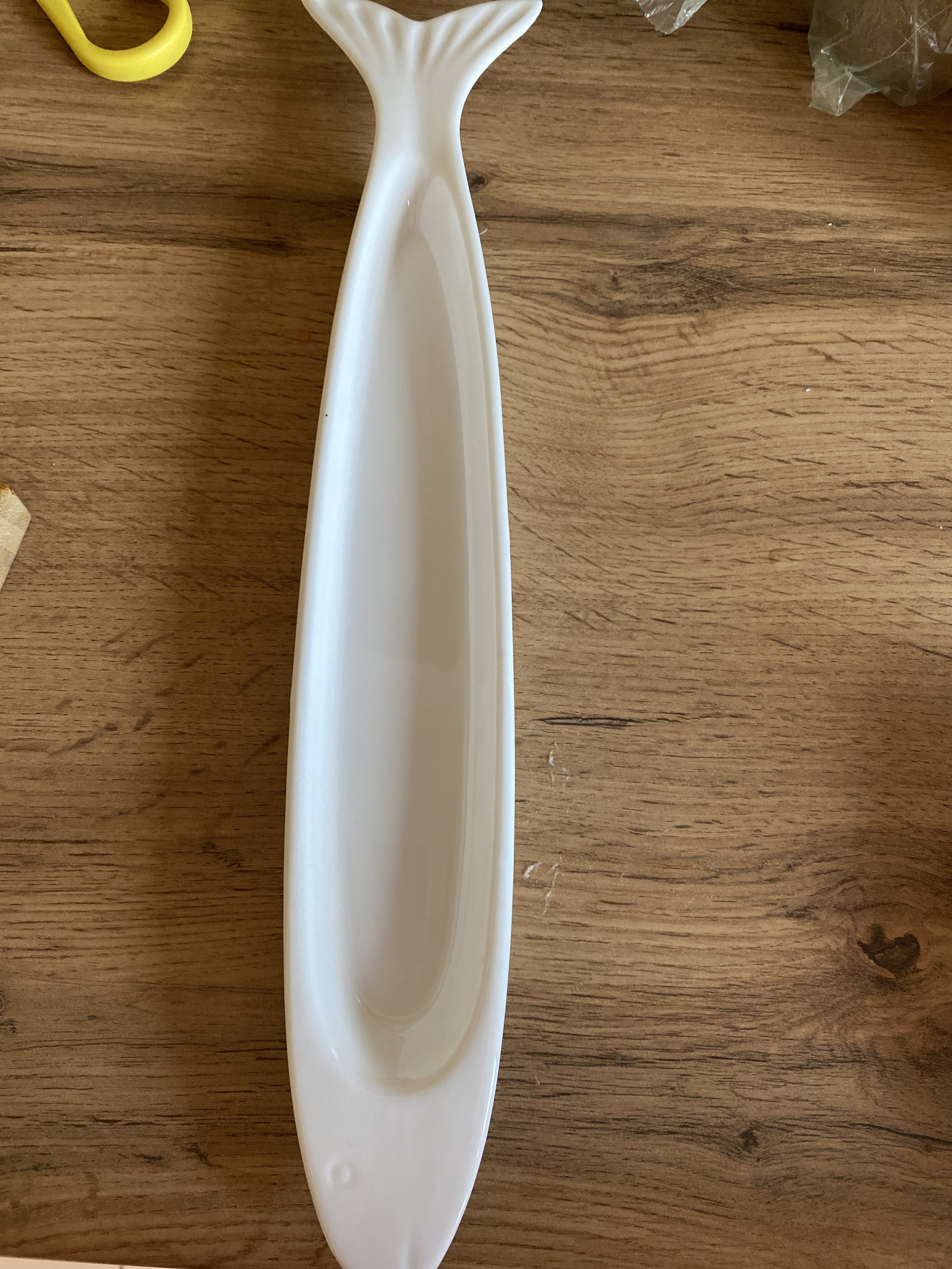Фотография покупателя товара Блюдо фарфоровое Magistro «Рыбка», 35×7,5×2,5 см, цвет белый