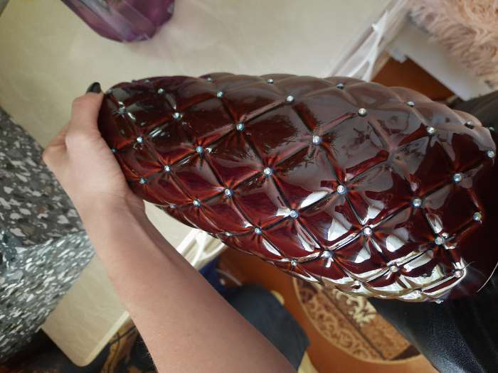 Фотография покупателя товара Ваза керамическая "Ананас", настольная, коричневая, стразы, 17 см - Фото 3