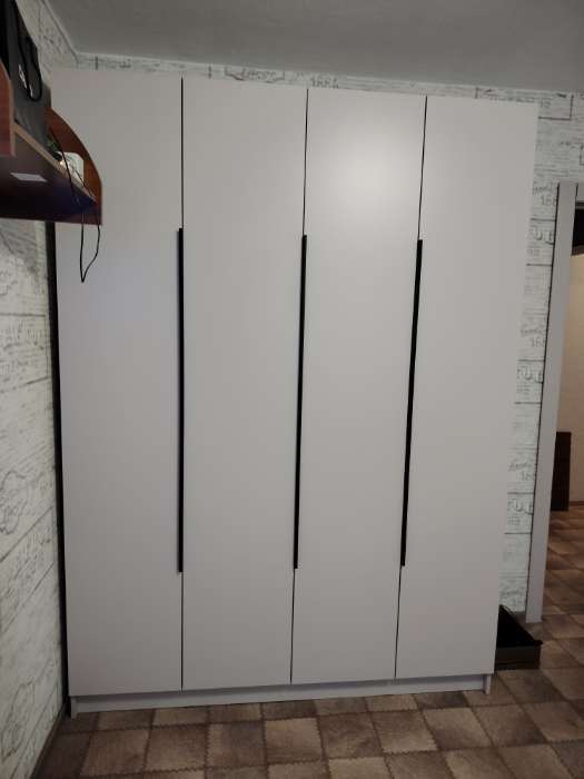 Фотография покупателя товара Шкаф прямой трёхстворчатый «Бруно», 1200×505×2216 мм, цвет белый - Фото 20