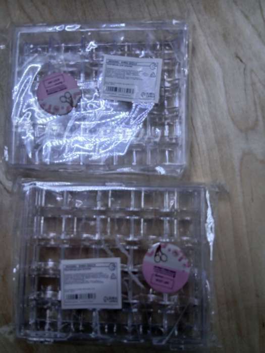 Фотография покупателя товара Органайзер для ниток, на 25 шпулек, 12.3×10×2.5 см, прозрачный - Фото 48