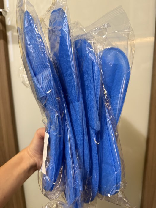 Фотография покупателя товара Тапочки из спанбонда «Эконом», подошва 3 мм, 42р. (индивидуальная упаковка) - Фото 2