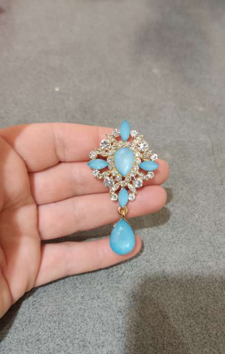 Фотография покупателя товара Брошь «Императрица» гамма, бело-зелёная в золоте - Фото 4