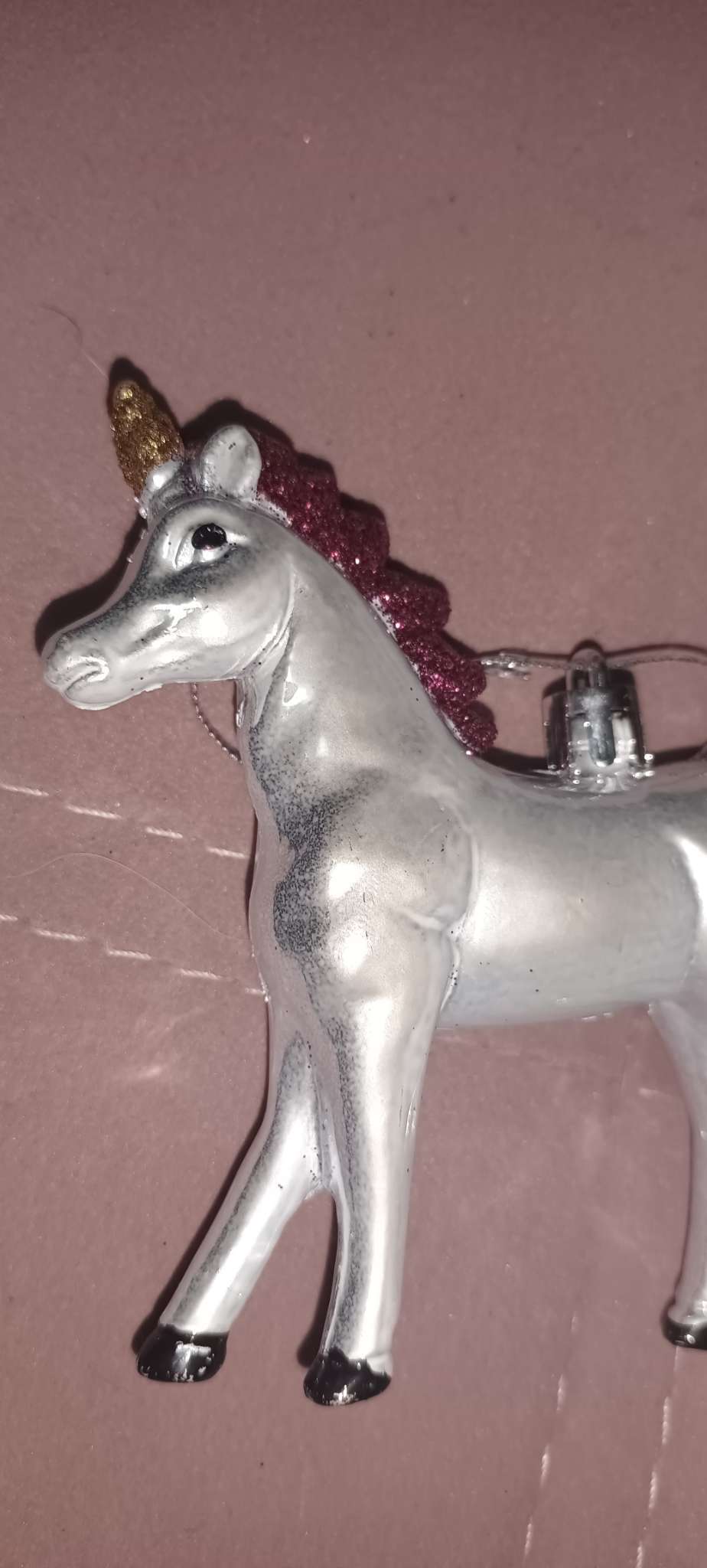 Фотография покупателя товара Ёлочные игрушки 2 шт. «Зимнее волшебство. Сказочные единороги» пластик, 9×9 см, серебро - Фото 3