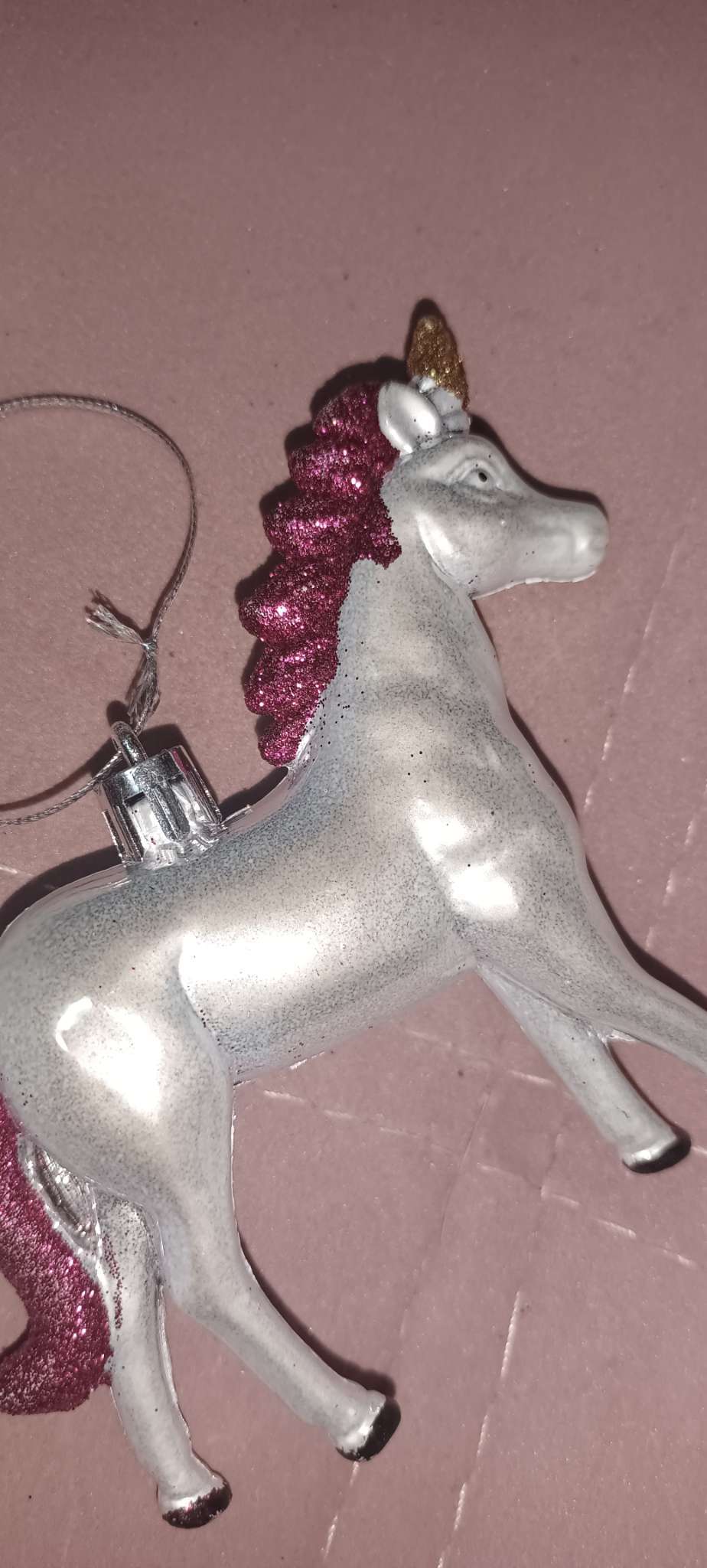 Фотография покупателя товара Ёлочные игрушки 2 шт. «Зимнее волшебство. Сказочные единороги» пластик, 9×9 см, серебро - Фото 1