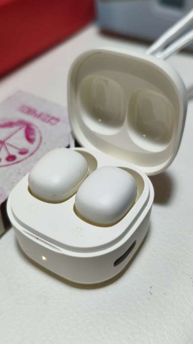 Фотография покупателя товара Наушники беспроводные Y6, TWS, вакуумные, Bluetooth 5.3, 30/200 мАч, шумоподавление, разъём Type-C, с подвесом, чёрные - Фото 3