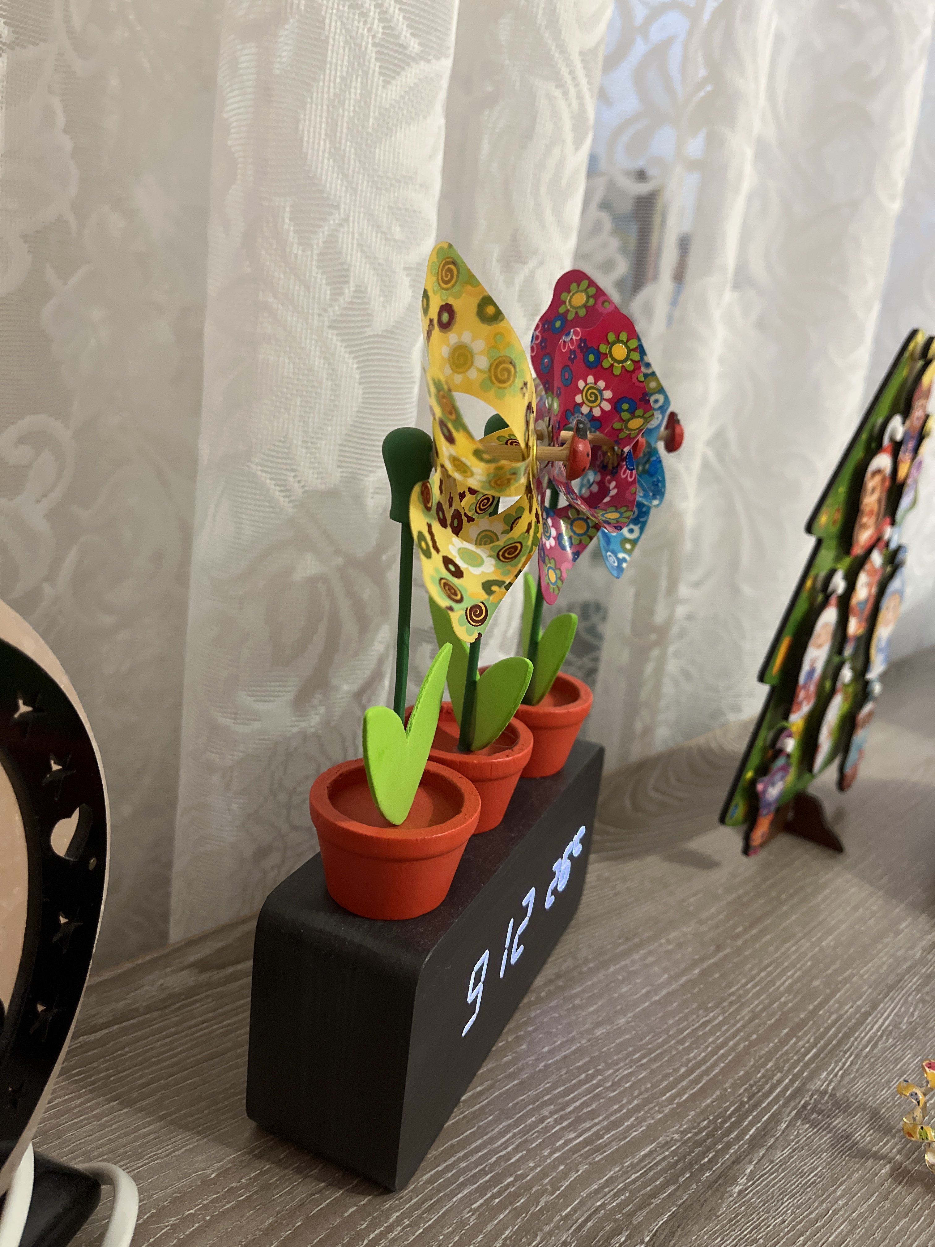 Фотография покупателя товара Ветерок «Цветок», в горшочке, цвета МИКС