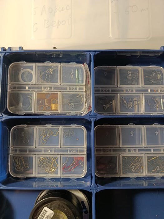 Фотография покупателя товара Органайзер для хранения мелочей, 6 ячеек, 5.3×7.5×1.3 см, прозрачный - Фото 1