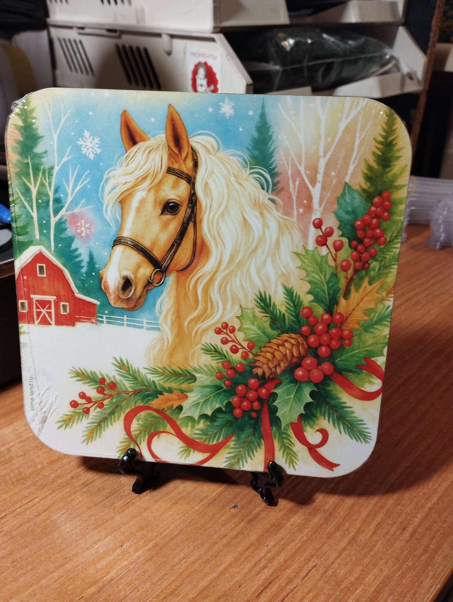 Фотография покупателя товара Подставка для тарелок d=7-10 см Greta, пластик, 7.5 см, чёрная - Фото 4