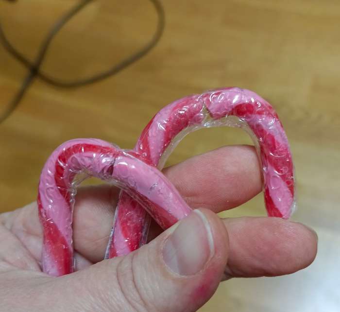 Фотография покупателя товара Карамель леденцовая «Трость», 10 г - Фото 3