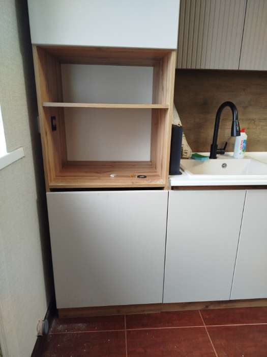 Фотография покупателя товара Шкаф пенал для кухни «Ника», 600×576×2132 мм, бежевый софт МДФ, дуб вотан - Фото 4