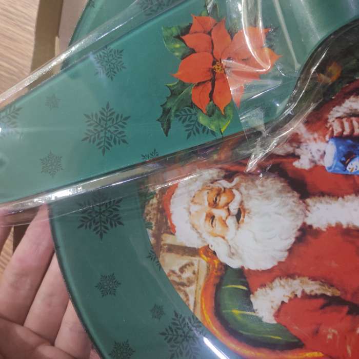 Фотография покупателя товара Тортовница стеклянная с лопаткой Доляна «Счастливый Санта», d=30 см - Фото 4