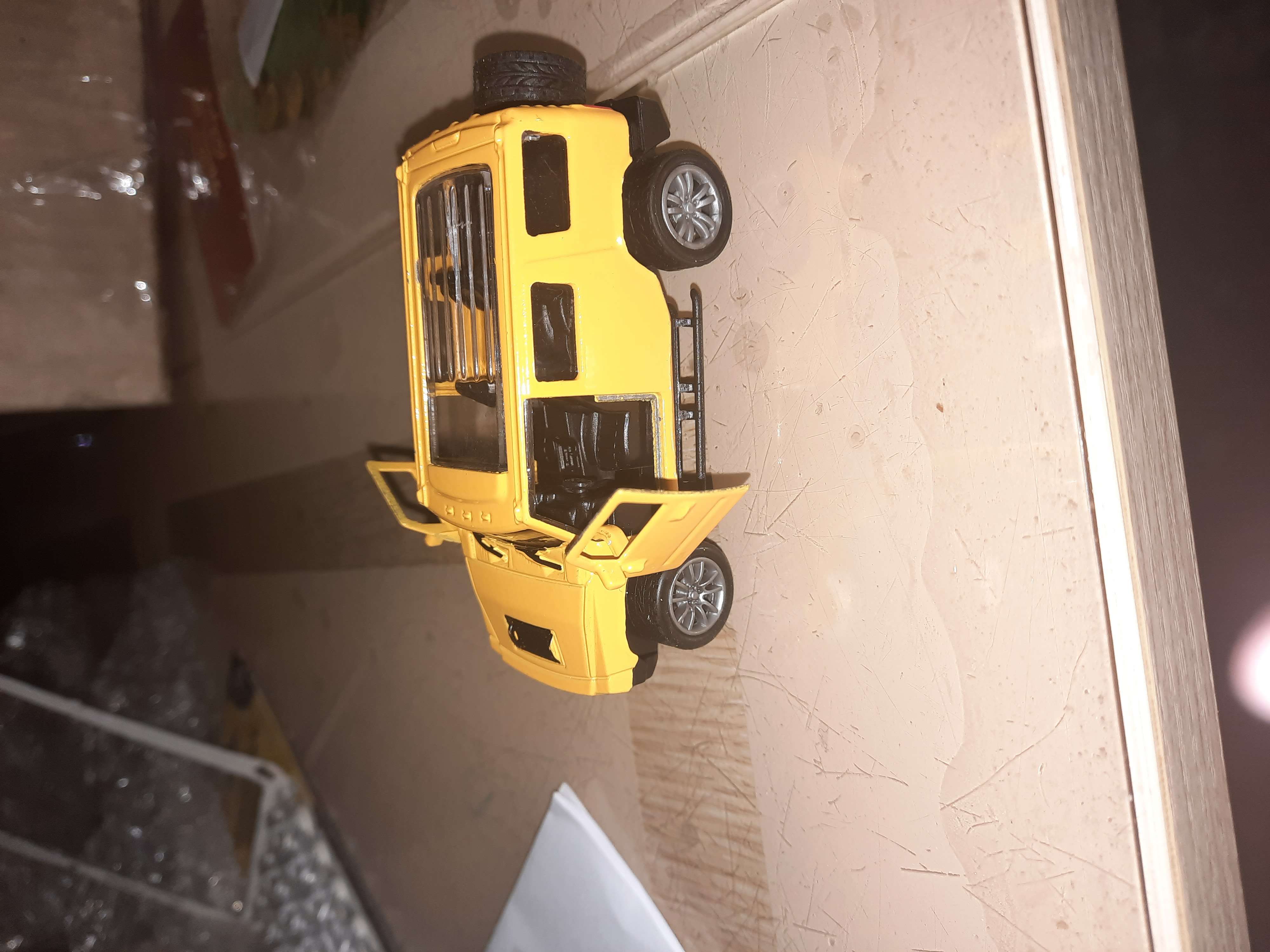 Фотография покупателя товара Машина металлическая «Крузер», 1:48, инерция, открываются двери, цвет жёлтый - Фото 1