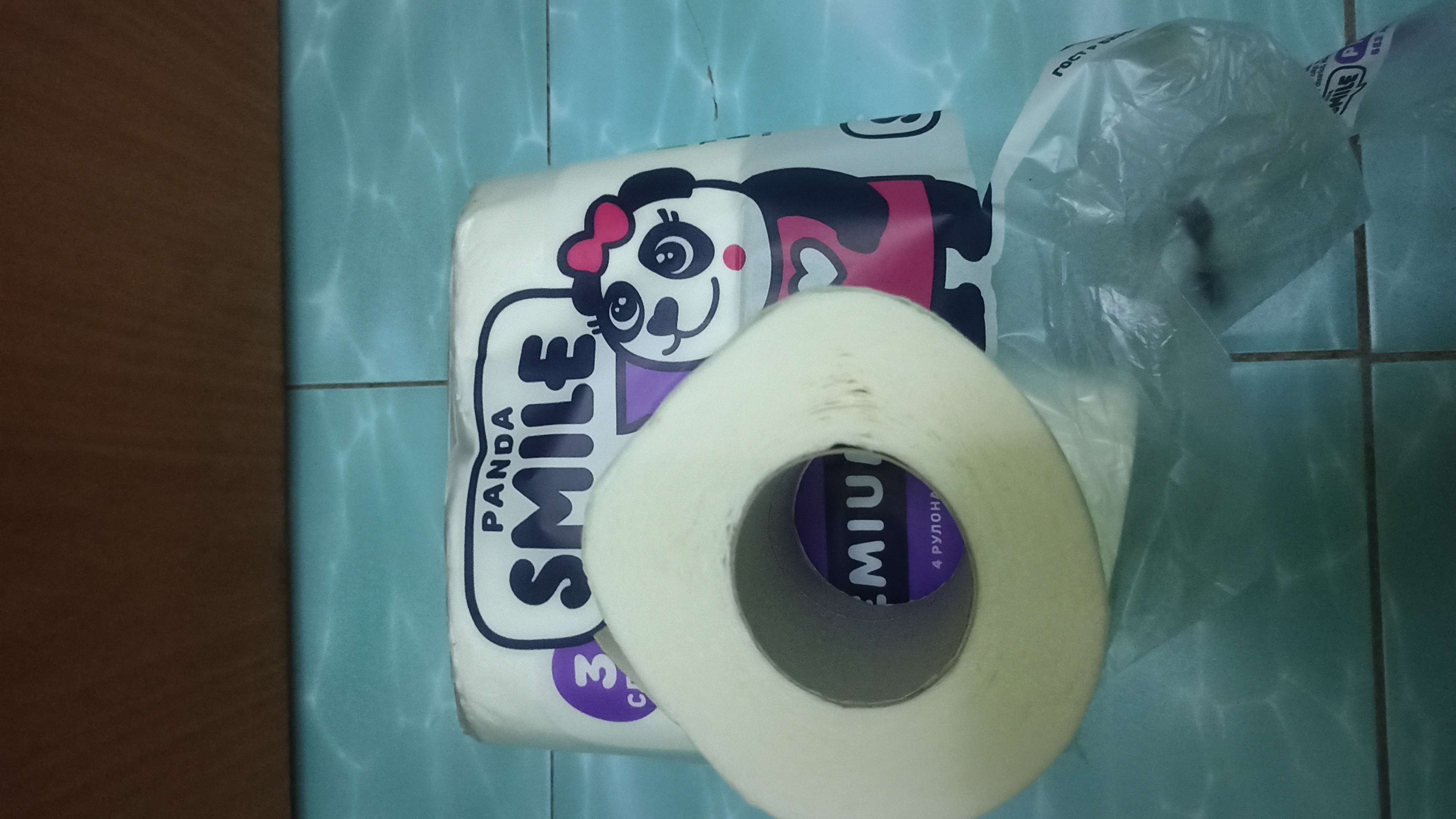 Фотография покупателя товара Туалетная бумага "Панда" 3 слоя, 4 рулона - Фото 4