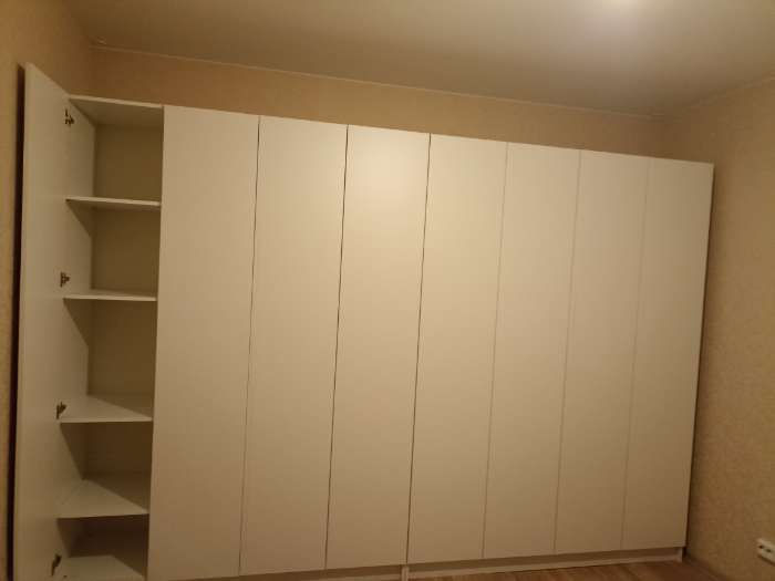 Фотография покупателя товара Шкаф прямой трёхстворчатый «Бруно», 1200×505×2216 мм, цвет белый - Фото 16