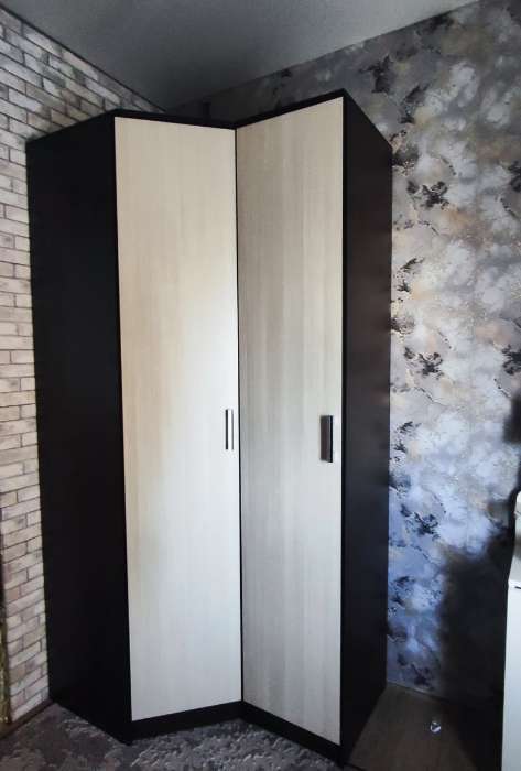 Фотография покупателя товара Шкаф угловой «ЭКО», 760×487×2200 мм, цвет венге/сосна лоредо - Фото 1