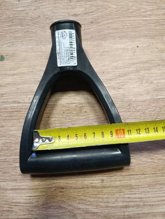 Фотография покупателя товара Ручка для лопаты, усиленная, d=32 мм, пластиковая, чёрная - Фото 1