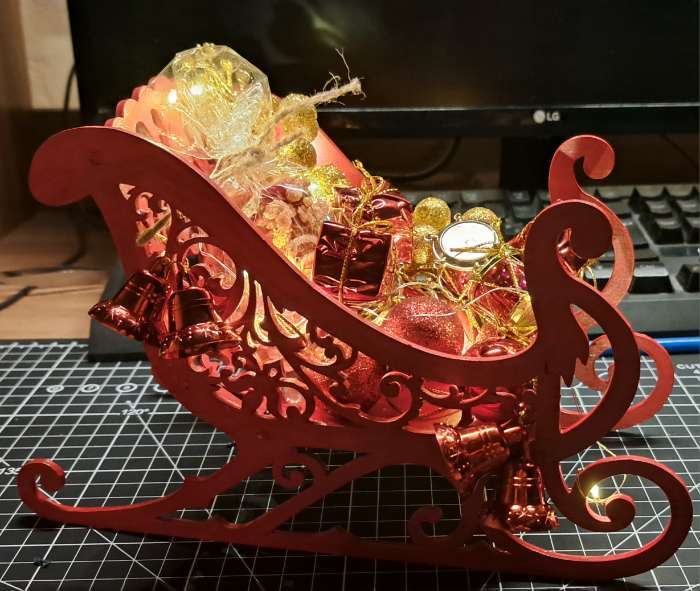 Фотография покупателя товара Сувенир "Сани" 23х14х10,5 см (набор 6 деталей) - Фото 1