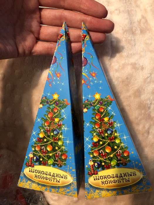 Фотография покупателя товара Набор шоколадных конфет «Ёлочка», голубая 105 г