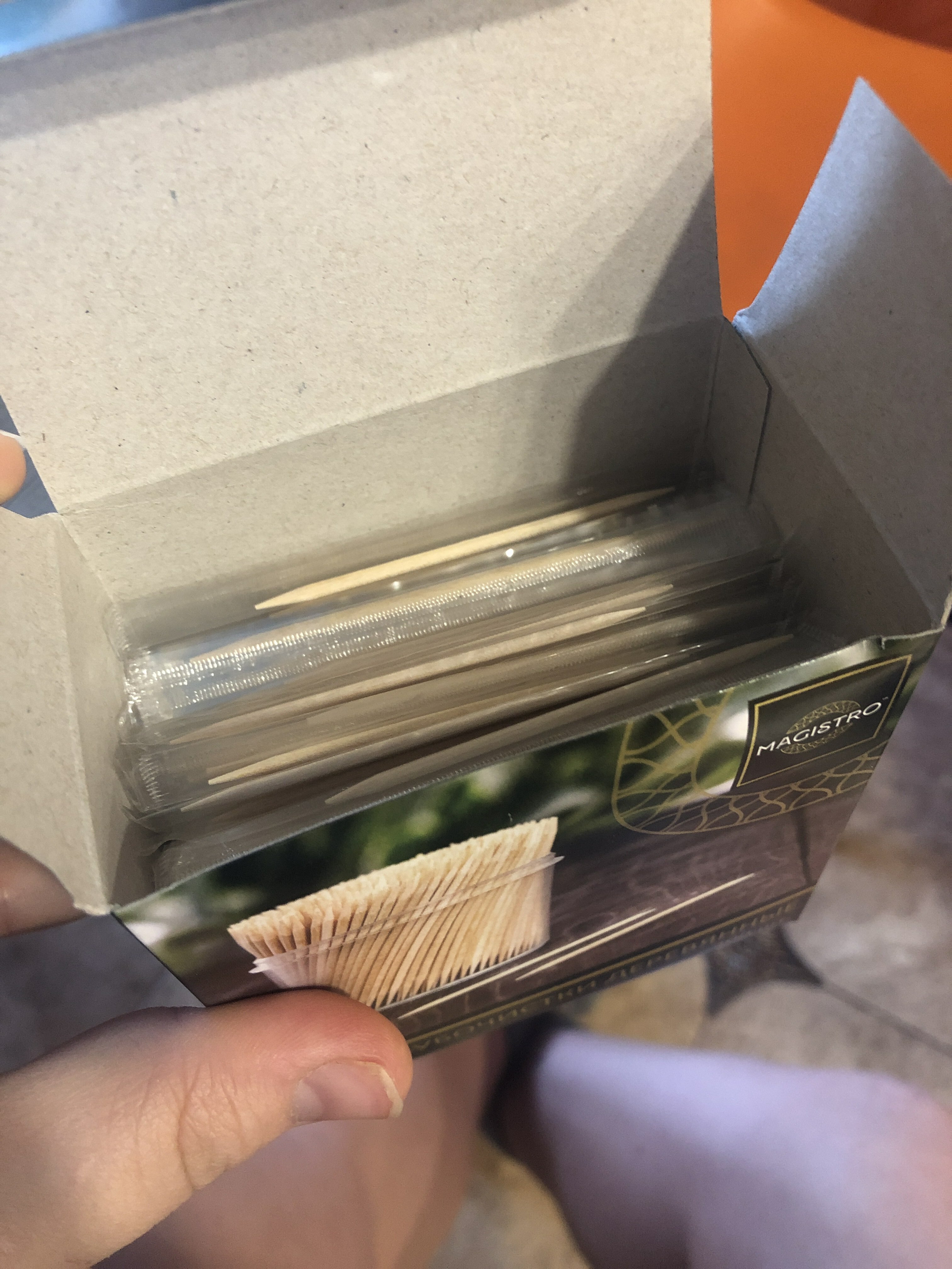 Фотография покупателя товара Зубочистки из берёзы Magistro, 500 шт, ментоловые, в индивидуальной упаковке, картонная коробка - Фото 11