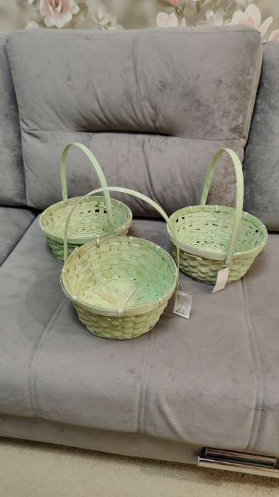 Фотография покупателя товара Корзина плетёная для хранения, 26×26×12 см, ручка h=18 см, бамбук, зелёная - Фото 5
